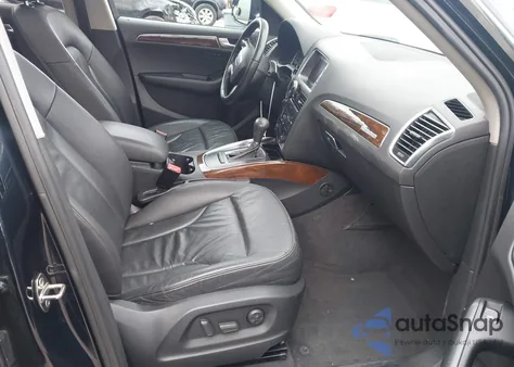 2010 Audi Q5 3.2 Premium z USA, uszkodzony, nr VIN WA1LKAFP7AA023637